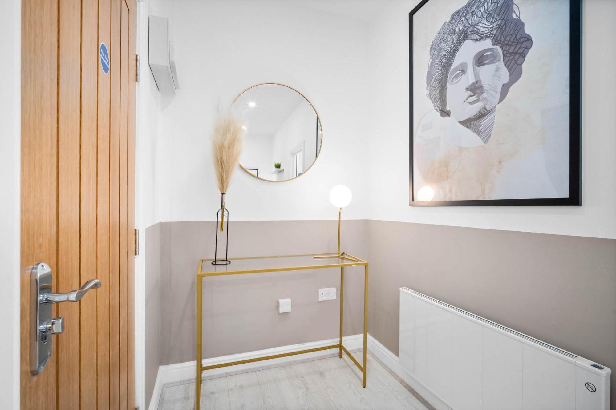 Luxury Apartment - Wifi - Smart Tv - Near City Centre - 2Mr Birmingham Oda fotoğraf